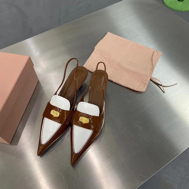 Найди второй волосок! Модные универсальные новые маленькие золотые монеты кожаные туфли-лодочки с острым носком и открытой пяткой женские офисные туфли для работы весна 40
Найди второй волосок! Модные универсальные новые маленькие золотые монеты кожаные туфли-лодочки с острым носком и открытой пяткой женские офисные туфли для работы весна 40