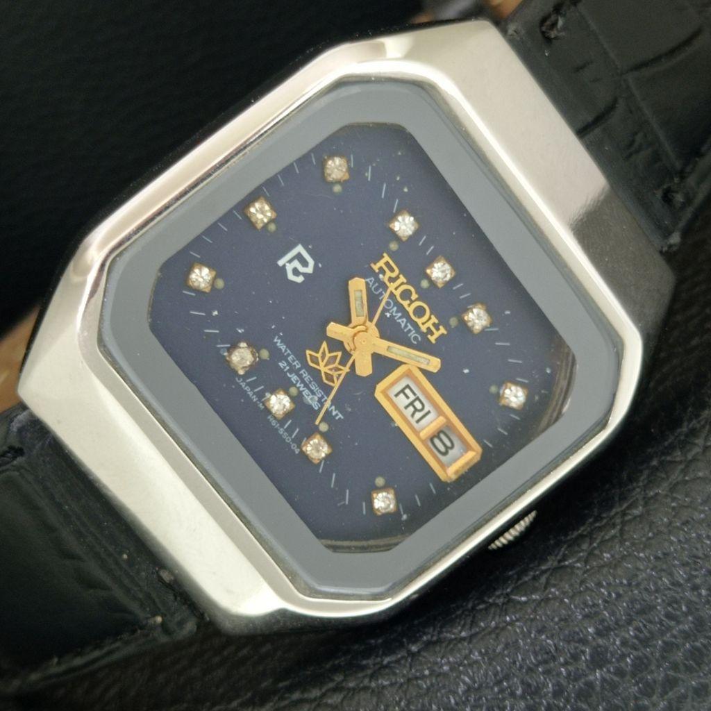 VINTAGE RICOH R31 AUTOMATIC JAPAN MENS ORIGINAL DIAL WATCH a707997-1
VINTAGE RICOH R31 AUTOMATIC JAPAN MENS ORIGINAL DIAL WATCH a707997-1