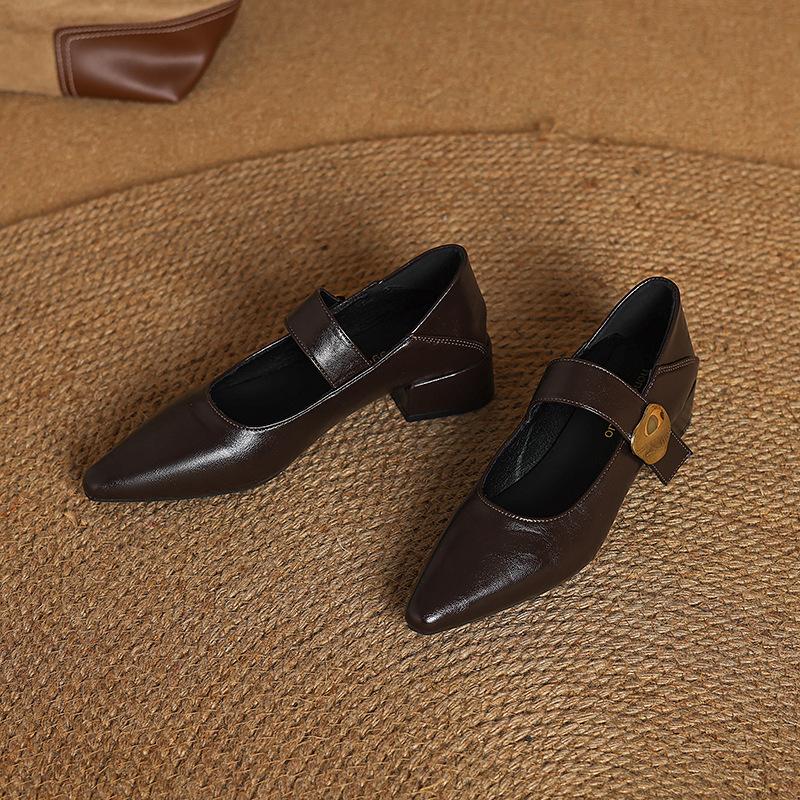2025 весна новая остроносые толстый каблук туфли на высоком каблуке с мелким вырезом и пряжкой одинарные туфли женская обувь модный тренд европейский и американский стиль 40 коричневый
2025 весна новая остроносые толстый каблук туфли на высоком каблуке с мелким вырезом и пряжкой одинарные туфли женская обувь модный тренд европейский и американский стиль 40 коричневый