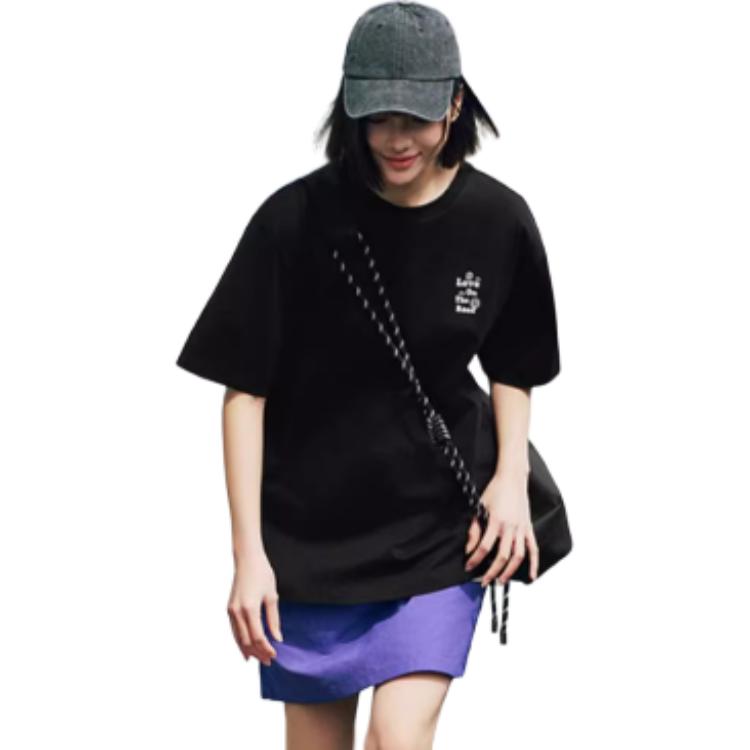 Anta X Zola Artist Collaboration Sports Lifestyle Series Printed Letter Crew Neck Breathable Versatile Short Sleeve T-Shirt Women T-Shirts 962528119-3 XS
Anta X Zola Artist Collaboration Sports Lifestyle Series Printed Letter Crew Neck Breathable Versatile Short Sleeve T-Shirt Women T-Shirts 962528119-3 XS