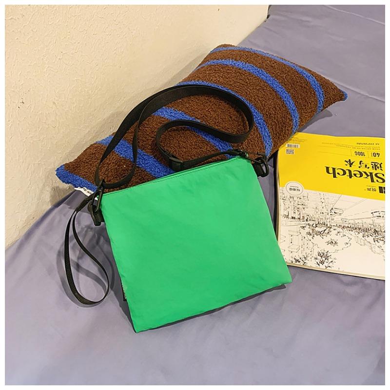 Уличная сумка-мессенджер мужская и женская универсальная сумка для отдыха и путешествий, сумка через плечо, портативная сумка
Уличная сумка-мессенджер мужская и женская универсальная сумка для отдыха и путешествий, сумка через плечо, портативная сумка