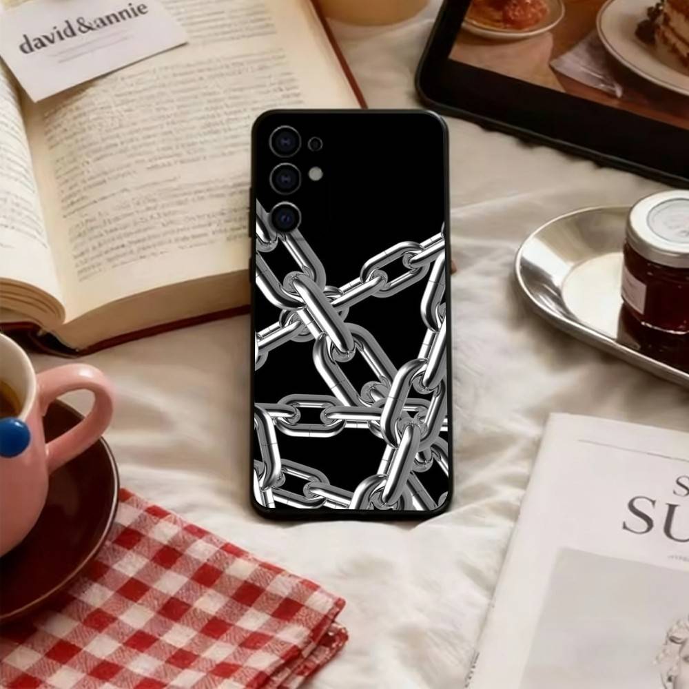Metal chain Phone Case For Samsung S25,S24,S21,S22,S23,S30,Ultra,S20,Plus,Fe,Soft Silicone Black Cover Samsung S23plus5G
Metal chain Phone Case For Samsung S25,S24,S21,S22,S23,S30,Ultra,S20,Plus,Fe,Soft Silicone Black Cover Samsung S23plus5G