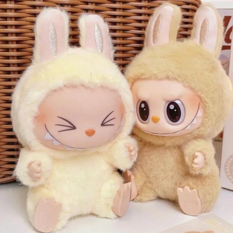 Милая игрушка Labubu The Monsters Box, милая виниловая кукла, кавайный рюкзак, подвеска, украшение, плюшевая кукла, одежда, брелок, подарки
Милая игрушка Labubu The Monsters Box, милая виниловая кукла, кавайный рюкзак, подвеска, украшение, плюшевая кукла, одежда, брелок, подарки