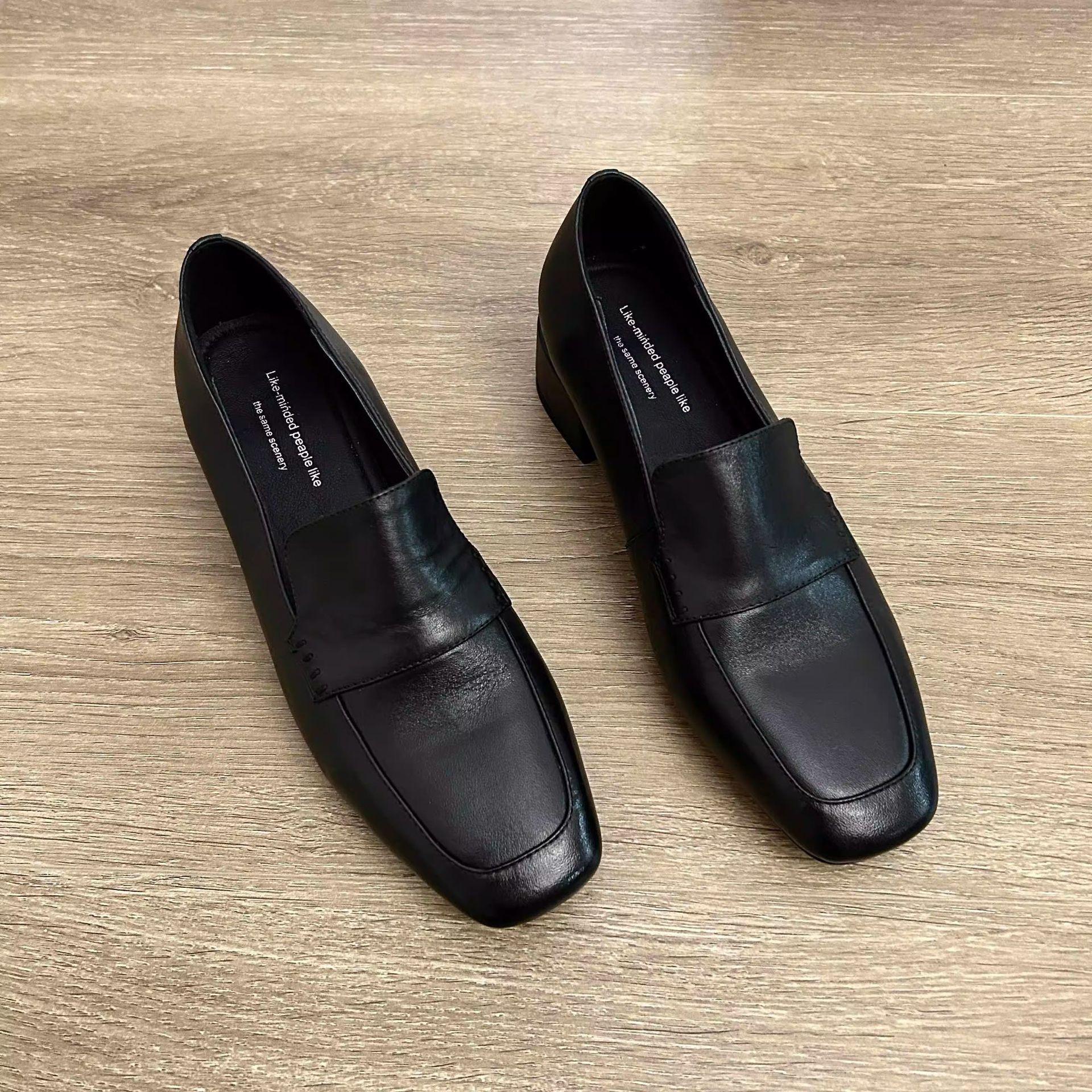 2026 fashion classic Loafers Women Genuine Cow Leather square Toe pumps Slip-on Retro Lady Casual cozy Shoes Handmade 35 чёрный
2026 fashion classic Loafers Women Genuine Cow Leather square Toe pumps Slip-on Retro Lady Casual cozy Shoes Handmade 35 чёрный