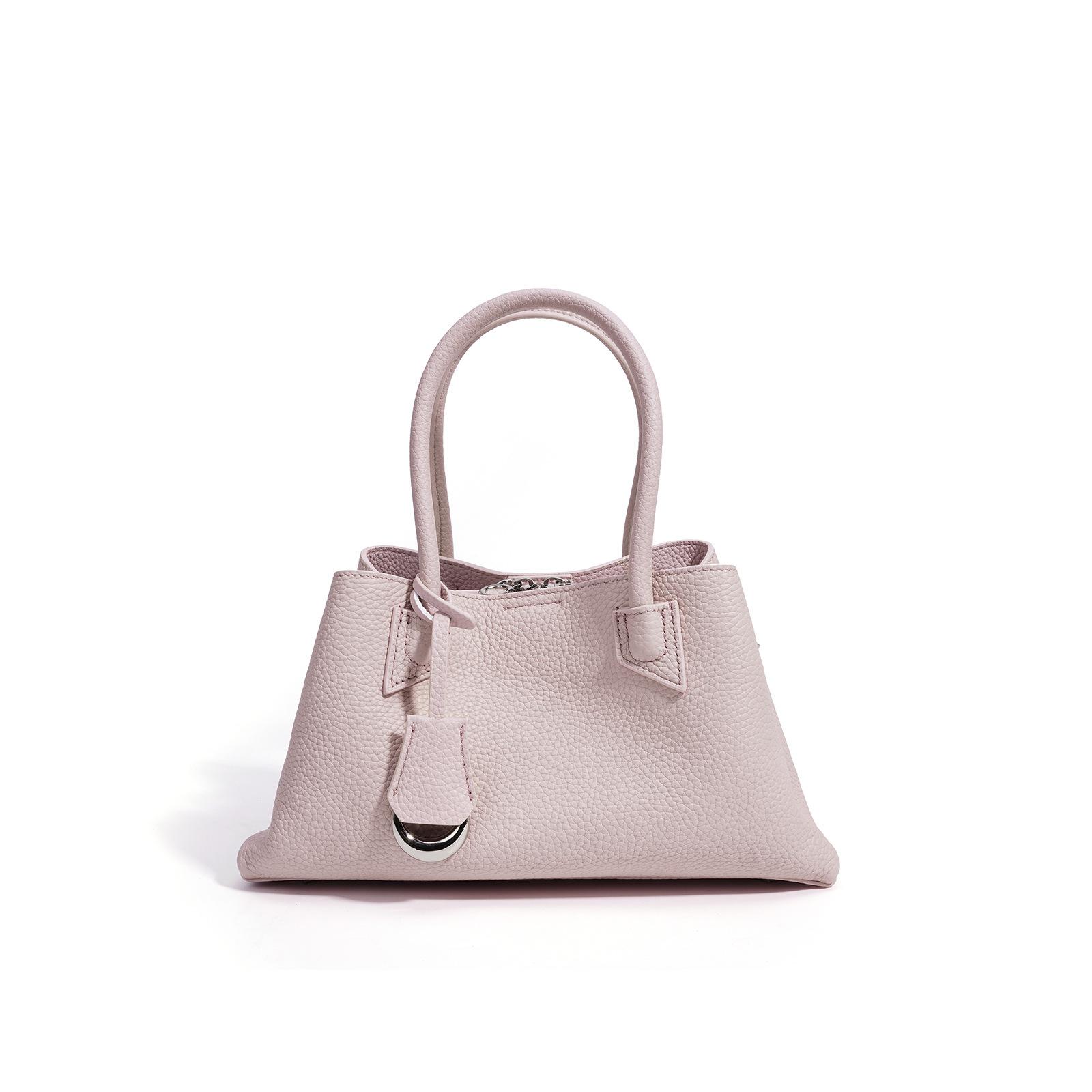 2026 Early Spring New Commuter Simple Niche Design Handbag Versatile Fashi Leather Large Capacity Crossbody Women s Bag 27-11-15cm
2026 Early Spring New Commuter Simple Niche Design Handbag Versatile Fashi Leather Large Capacity Crossbody Women s Bag 27-11-15cm