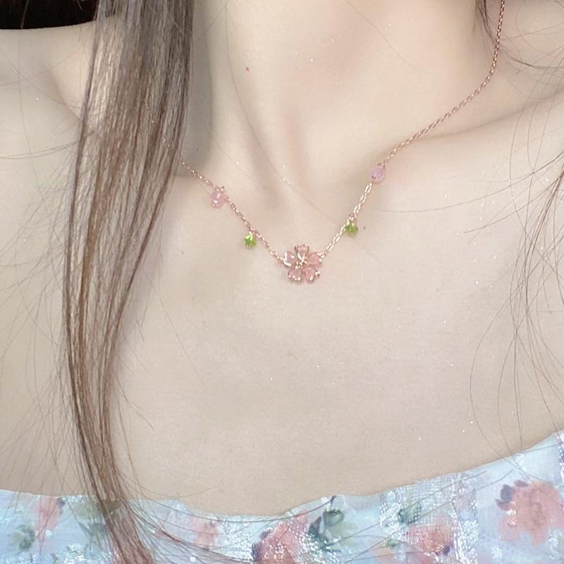 1PC Exquisite Cherry Blossoms Flower Necklace For Women Crystal Zircon Rose Heart Butterfly Clavicle Chain Wedding Romantic Jewelry
1PC Exquisite Cherry Blossoms Flower Necklace For Women Crystal Zircon Rose Heart Butterfly Clavicle Chain Wedding Romantic Jewelry