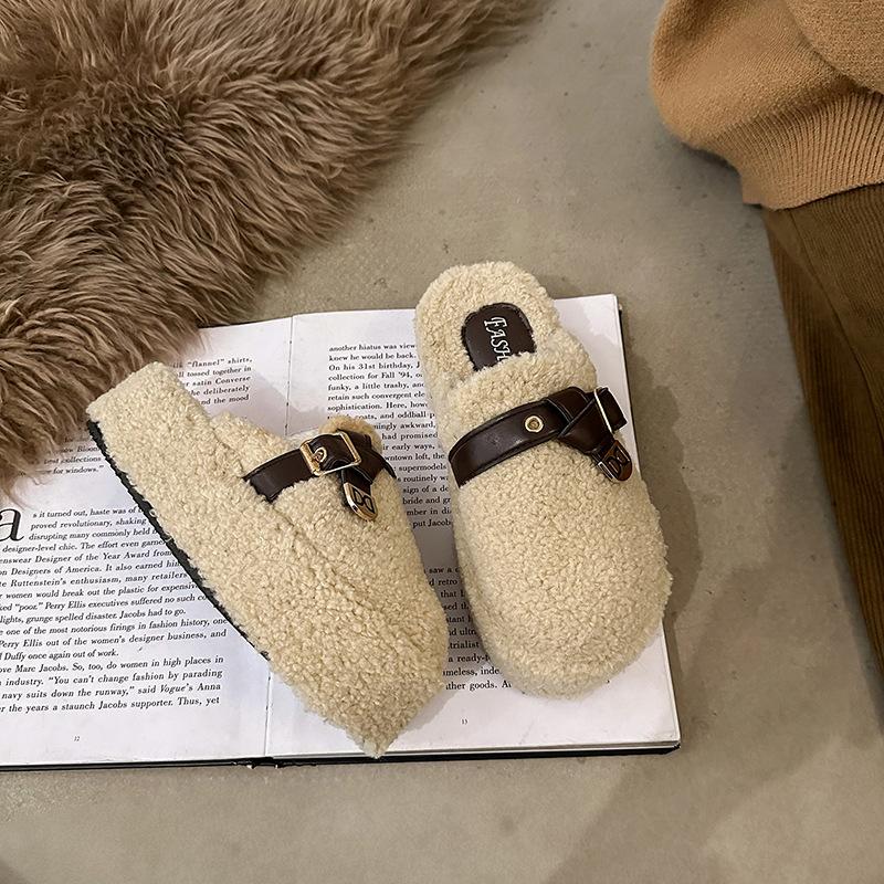 Mao Mao slippers women s wear 2025 new autumn and winter indoor home Internet celebrity super fire thick bottom plush cotton slippers 35
Mao Mao slippers women s wear 2025 new autumn and winter indoor home Internet celebrity super fire thick bottom plush cotton slippers 35