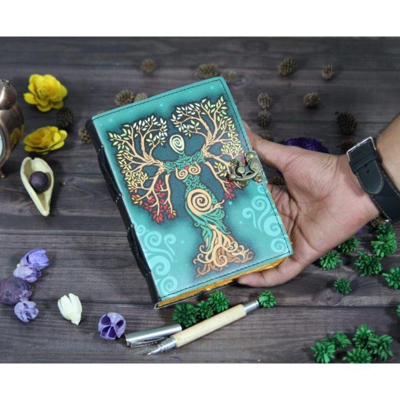 Mother Moth Leather Journal: Book of Shadows, Grimoire 7 x 5 in - 100 page
Mother Moth Leather Journal: Book of Shadows, Grimoire 7 x 5 in - 100 page