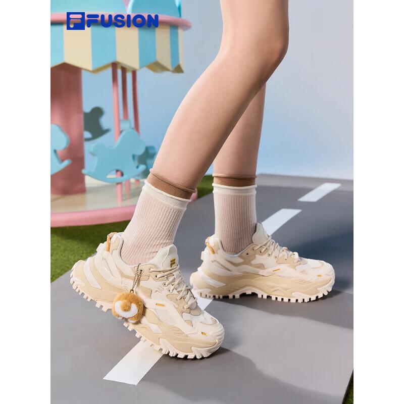 FILA FUSION Women s Chunky Platform Sneakers 7
FILA FUSION Women s Chunky Platform Sneakers 7