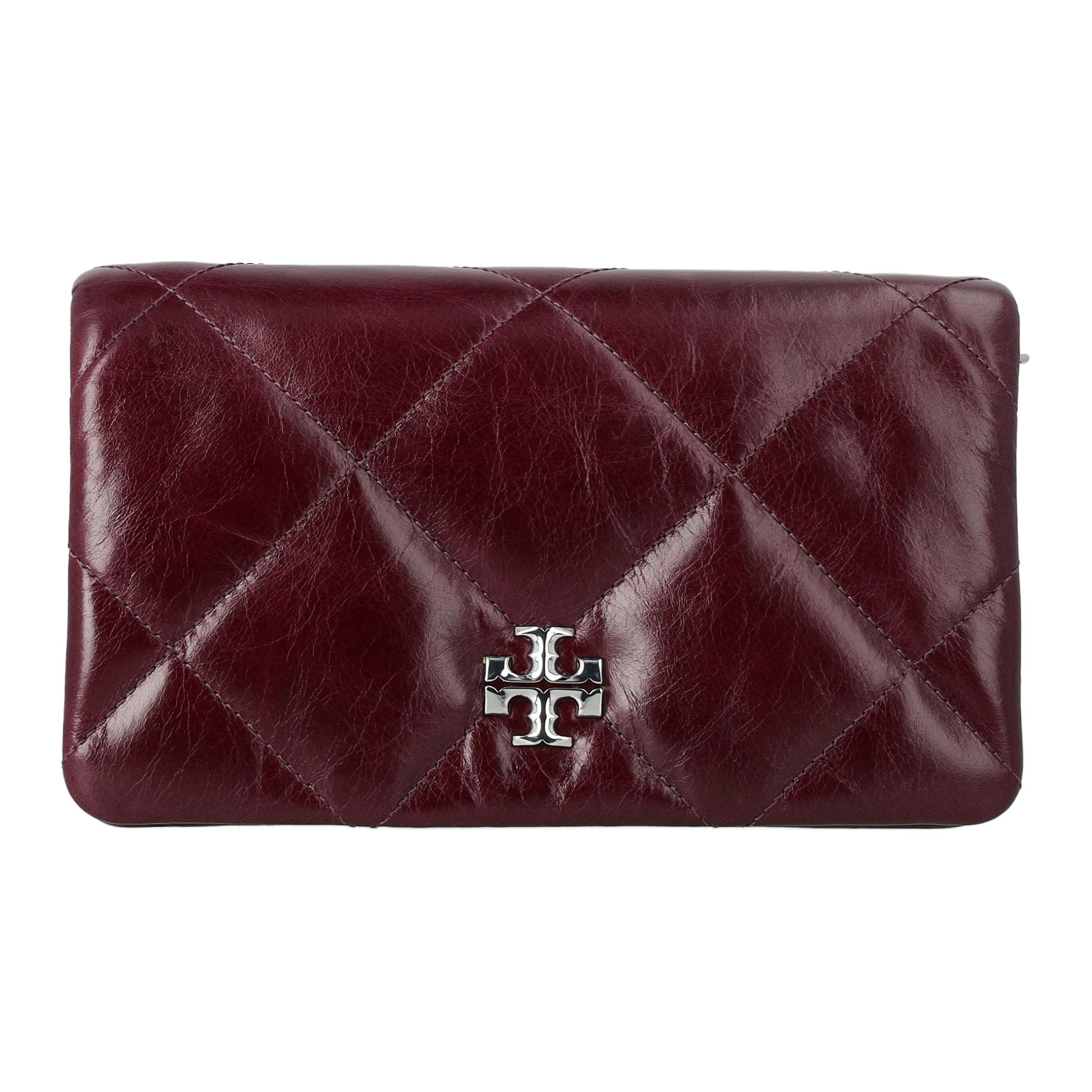 Tory Burch Kira Front Logo Diamond Pattern Leather Crossbody Mini Bag Women Bags Burgundy 174393-500 Basic Set (Bag+Dust Bag)
Tory Burch Kira Front Logo Diamond Pattern Leather Crossbody Mini Bag Women Bags Burgundy 174393-500 Basic Set (Bag+Dust Bag)