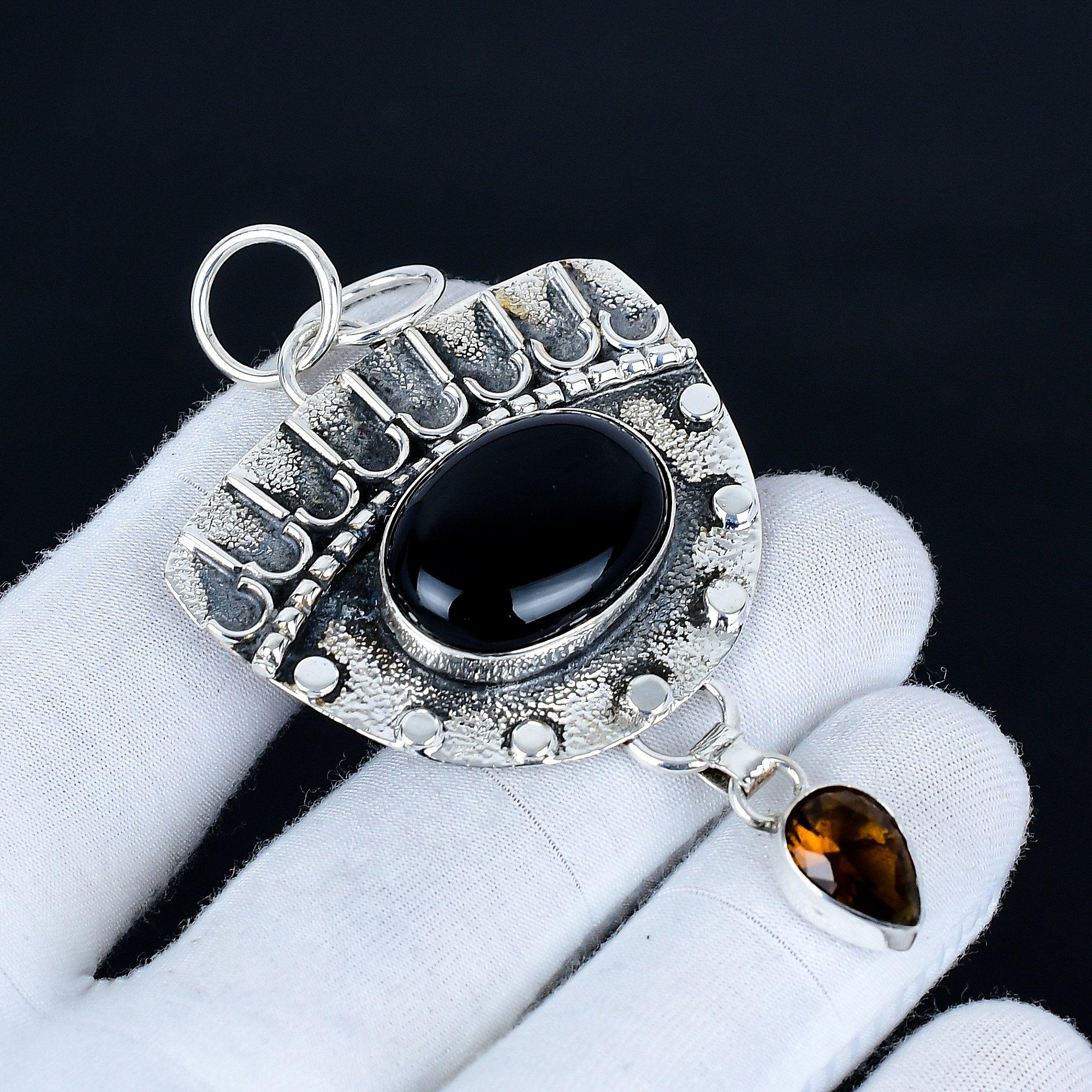 Подвеска из черного оникса, Ювелирные изделия ручной работы из стерлингового серебра 925 пробы, Серебряная подвеска со smoky topaz, Ювелирные изделия для вечеринок для женщин, Подарок на помолвку 7 Cm чёрный
Подвеска из черного оникса, Ювелирные изделия ручной работы из стерлингового серебра 925 пробы, Серебряная подвеска со smoky topaz, Ювелирные изделия для вечеринок для женщин, Подарок на помолвку 7 Cm чёрный