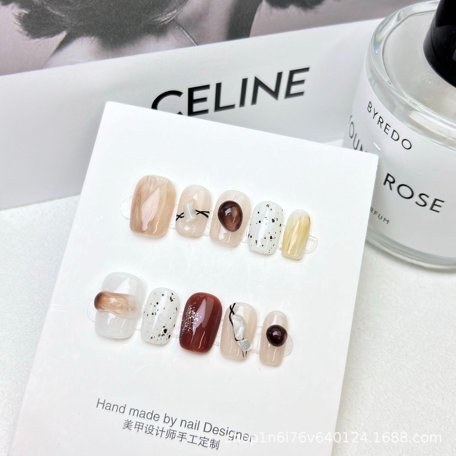 Autumn/Winter 2024 Brown-Green Cat Eye Nail Polish Gel - Caramel Amber Coffee Extra Small
Autumn/Winter 2024 Brown-Green Cat Eye Nail Polish Gel - Caramel Amber Coffee Extra Small