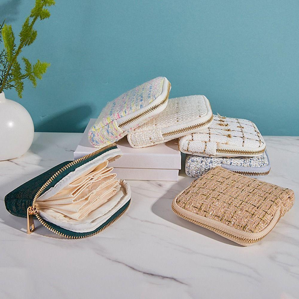 Multi-Layer Bracelet Bangle Protective Bag Portable Jewelry Organizer Travel Use рожевий
Multi-Layer Bracelet Bangle Protective Bag Portable Jewelry Organizer Travel Use рожевий
