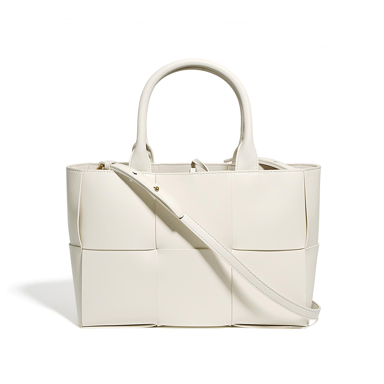 Leather Woven Tote Leather Simple and Versatile Mother-child Bag Commuting One-shoulder Crossbody Handbag білий
Leather Woven Tote Leather Simple and Versatile Mother-child Bag Commuting One-shoulder Crossbody Handbag білий