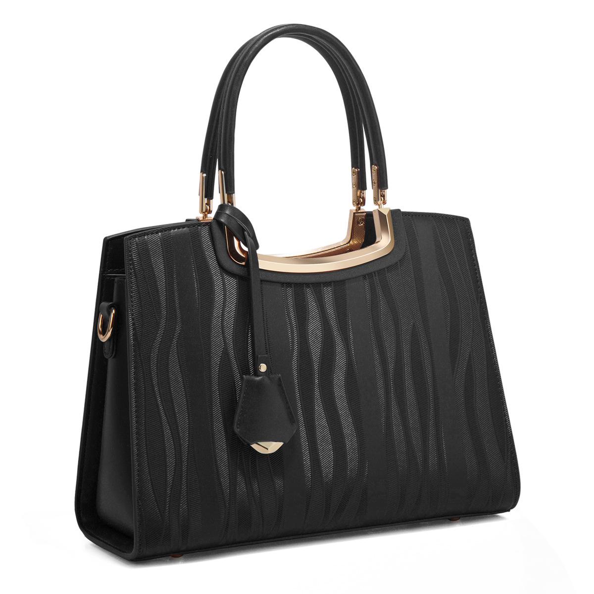 Mother S Day Gifts For Mother Bags, Women S Bags, Handbags, Large-Capacity One-Shoulder High-End Messenger Bags.
Mother S Day Gifts For Mother Bags, Women S Bags, Handbags, Large-Capacity One-Shoulder High-End Messenger Bags.