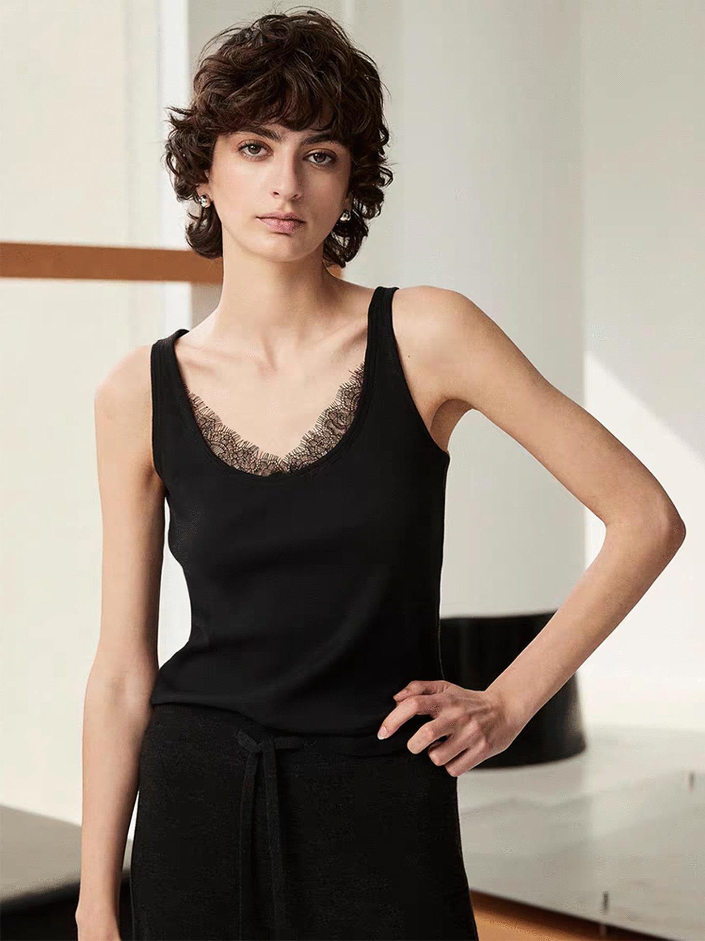 JOMI | Soft Cotton Silk Wool Lace-Trimmed U-neck Camisole One Size чорний
JOMI | Soft Cotton Silk Wool Lace-Trimmed U-neck Camisole One Size чорний