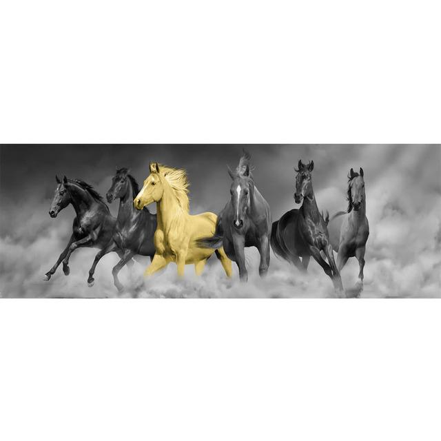 Шесть бегущих черных и золотых лошадей, животных, холст, картина, настенные художественные постеры и принты для декора гостиной, спальни, без рамки, без рамки 20*40cm
Шесть бегущих черных и золотых лошадей, животных, холст, картина, настенные художественные постеры и принты для декора гостиной, спальни, без рамки, без рамки 20*40cm