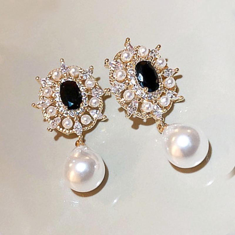 CAOSHI Charming Simulated Pearl Pendant Earrings Women Exquisite Delicate Lady Engagement Party Accessories with Bright Zirconia
CAOSHI Charming Simulated Pearl Pendant Earrings Women Exquisite Delicate Lady Engagement Party Accessories with Bright Zirconia