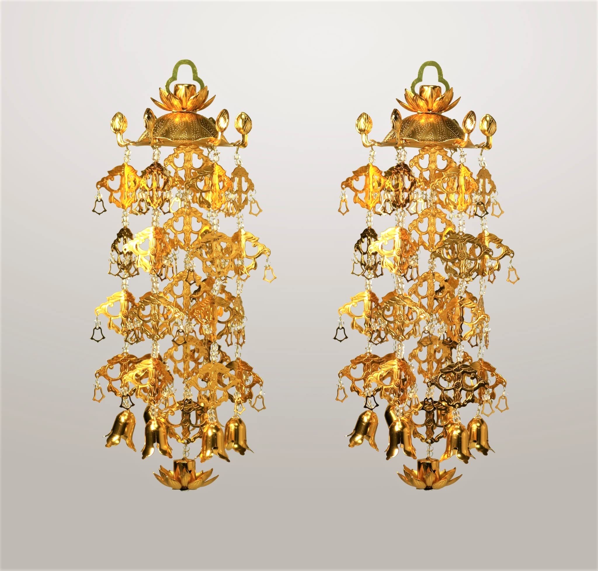 Пара ёраку в форме лотоса (Позолоченный алюминий) с Белым нефритом, Киотский буддийский алтарь, Исемура (большой (нет. 5))
Пара ёраку в форме лотоса (Позолоченный алюминий) с Белым нефритом, Киотский буддийский алтарь, Исемура (большой (нет. 5))