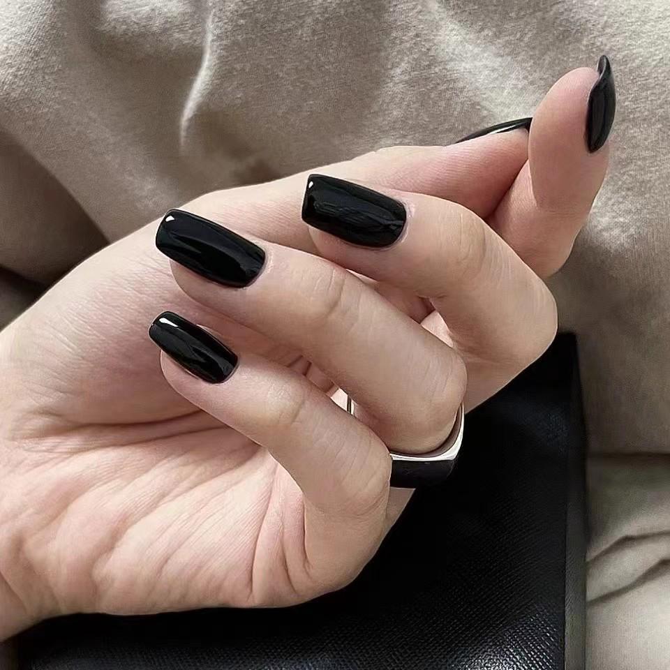 Стойкий набор нюдовых лаков для ногтей без сушки - Не выцветает и устойчив к сколам
Стойкий набор нюдовых лаков для ногтей без сушки - Не выцветает и устойчив к сколам