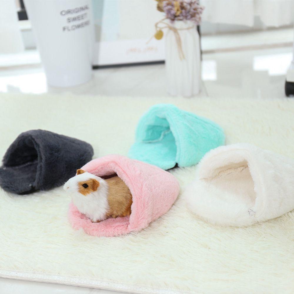 Winter Animal Cotton Mat Mini Cage Guinea Pig Nest Pet Accessories Sleeping Bed Hamster House
Winter Animal Cotton Mat Mini Cage Guinea Pig Nest Pet Accessories Sleeping Bed Hamster House