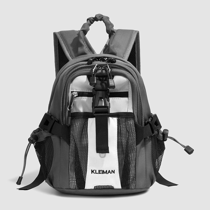 New college students Japanese small schoolbag backpack junior high school high school sports short trip backpack серый
New college students Japanese small schoolbag backpack junior high school high school sports short trip backpack серый