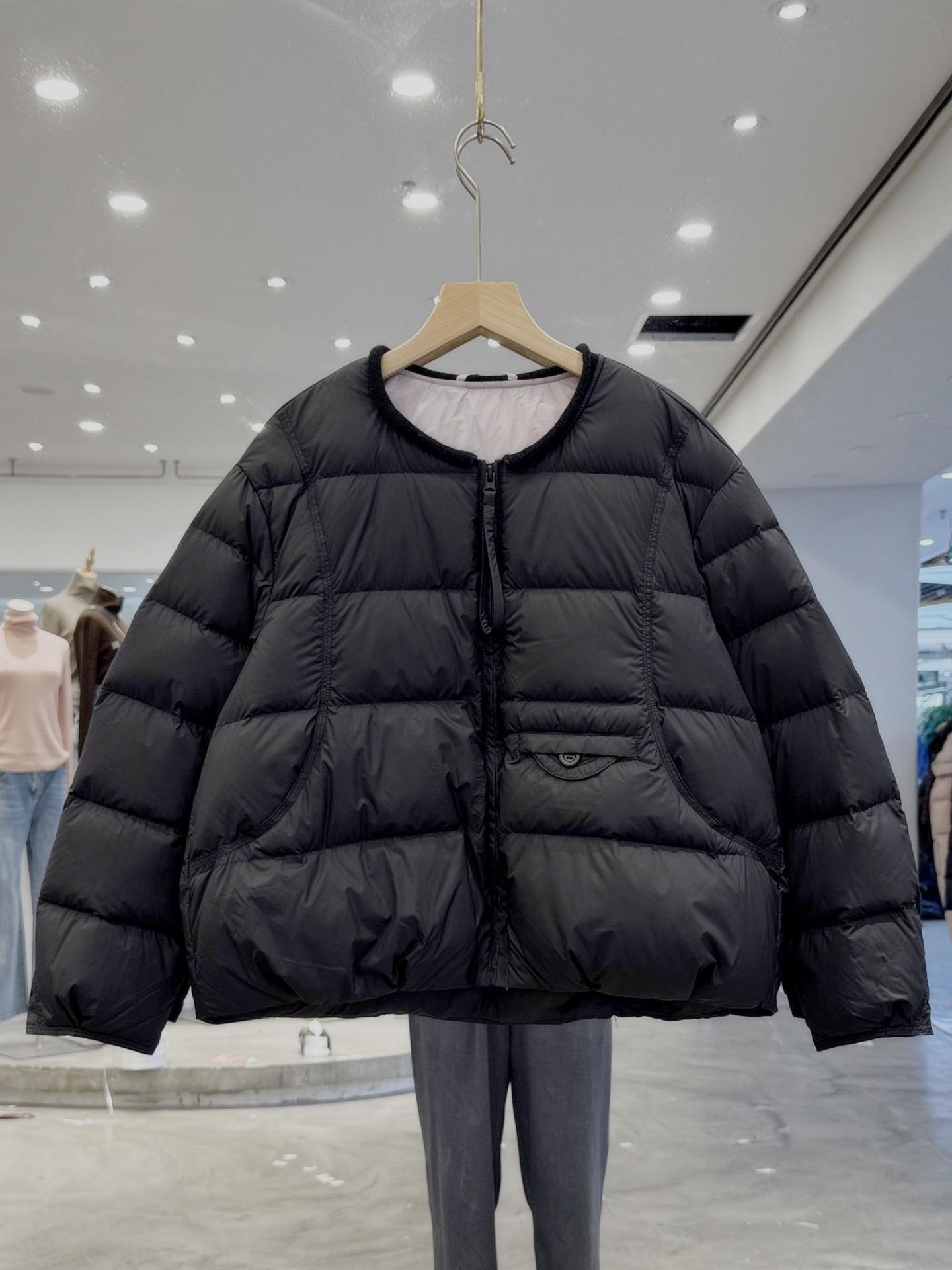 2026 Autumn/Winter Women s Stylish Korean Short Round Neck Lightweight Down Jacket M (125-145 jin)
2026 Autumn/Winter Women s Stylish Korean Short Round Neck Lightweight Down Jacket M (125-145 jin)