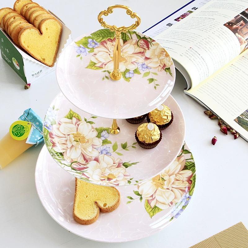 Триярусна тортівниця з кістяної порцеляни, порцелянова квіткова підставка для кексів з ярусним сервірувальним підносом, тарілка для подачі десертів, фруктів для чаювання, високого чаю
Триярусна тортівниця з кістяної порцеляни, порцелянова квіткова підставка для кексів з ярусним сервірувальним підносом, тарілка для подачі десертів, фруктів для чаювання, високого чаю