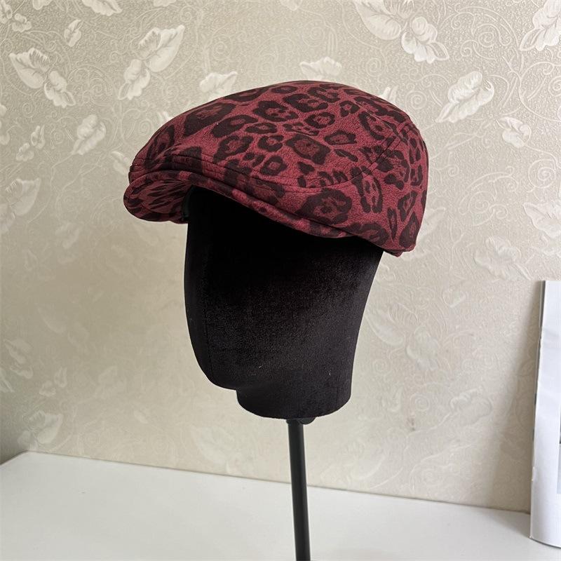 Tide leopard print Spice girl fashion show face little beret children autumn and winter British retro painter hat bud hat M(56-58cm) бордовий
Tide leopard print Spice girl fashion show face little beret children autumn and winter British retro painter hat bud hat M(56-58cm) бордовий