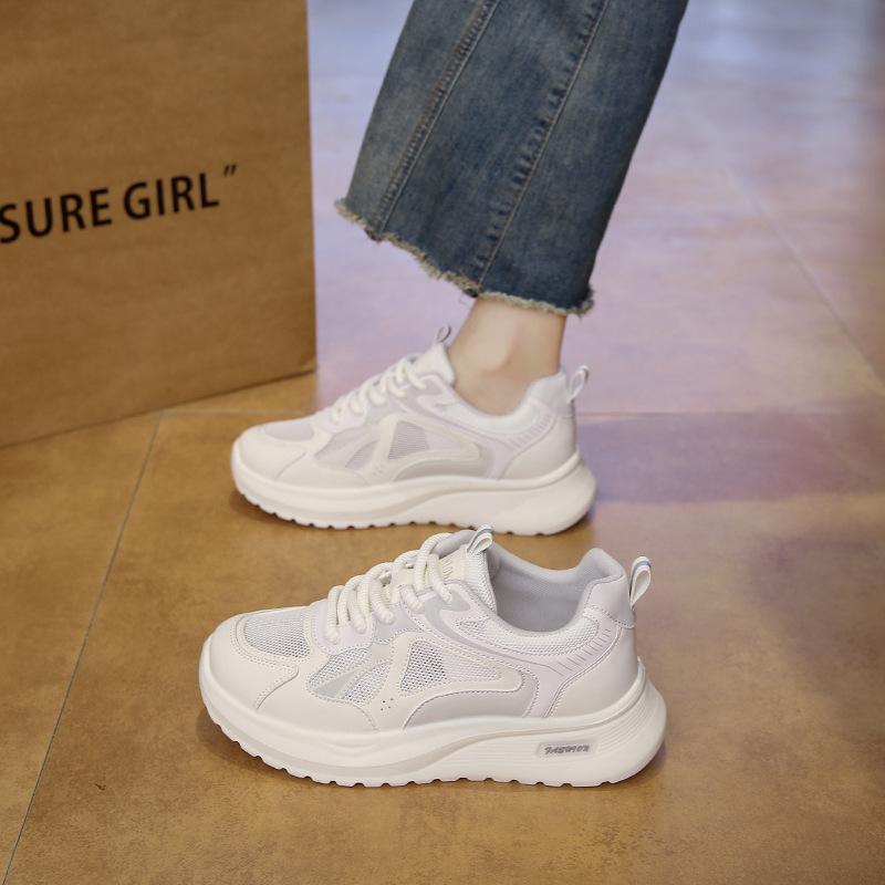 Lightweight soft-soled sports shoes for women s spring 2025 new running shoes for students high school entrance examination sports examination 40
Lightweight soft-soled sports shoes for women s spring 2025 new running shoes for students high school entrance examination sports examination 40