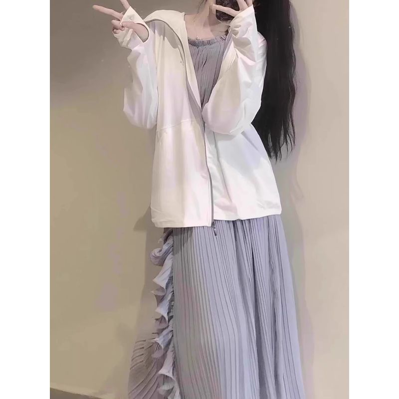 Одежда для защиты от солнца из ледяного шелка, женская, летняя, дышащая и устойчивая к УФ-лучам, тонкая верхняя одежда, новинка 2024 года, свободная модная одежда для защиты от солнца White M Suggested 47.50 kg-52.50 kg
Одежда для защиты от солнца из ледяного шелка, женская, летняя, дышащая и устойчивая к УФ-лучам, тонкая верхняя одежда, новинка 2024 года, свободная модная одежда для защиты от солнца White M Suggested 47.50 kg-52.50 kg