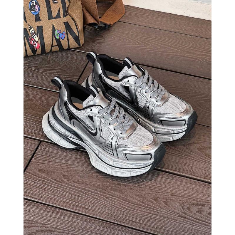 Silver platform dad shoes women s early autumn new heightening breathable tide fried street retro casual sports shoes 40
Silver platform dad shoes women s early autumn new heightening breathable tide fried street retro casual sports shoes 40