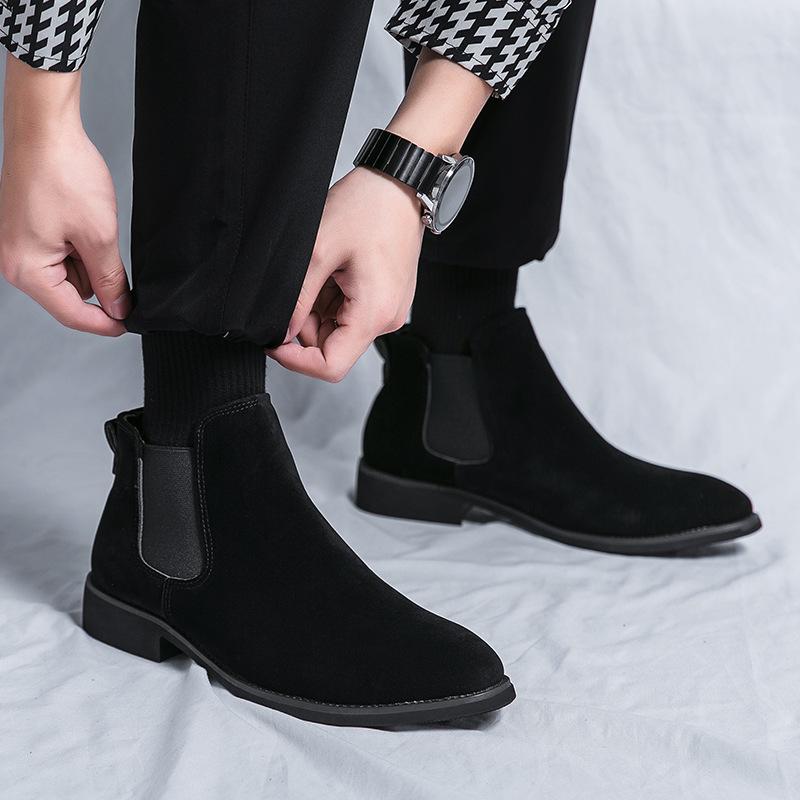 High-top leather shoes 2025 autumn and winter men s short boots business pointed high-top leather boots Martin boots foot boots Chelsea men 38
High-top leather shoes 2025 autumn and winter men s short boots business pointed high-top leather boots Martin boots foot boots Chelsea men 38