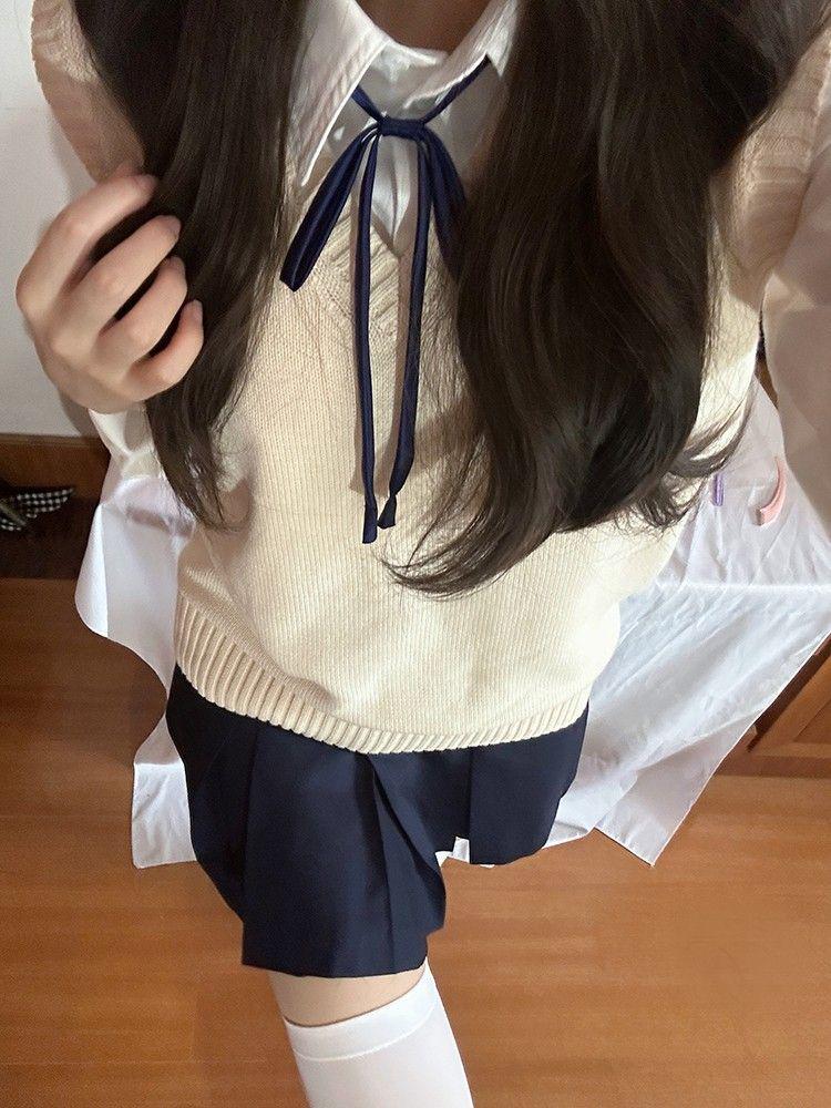 Japanese Academy Style Girls Knit Pullover Vest School Uniform Large
Japanese Academy Style Girls Knit Pullover Vest School Uniform Large