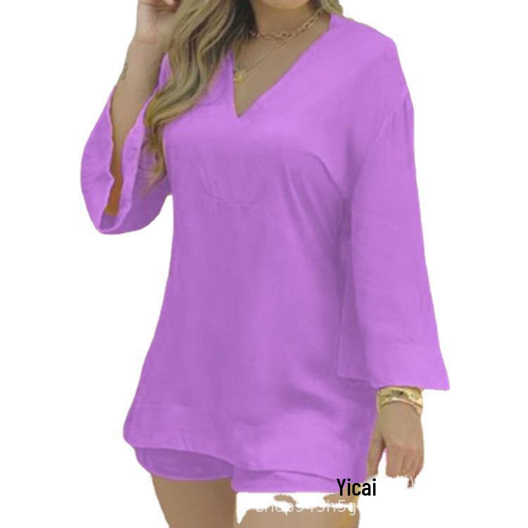 Women s Fashion Suit: Solid Color Bell Sleeve V-Neck Top & Shorts Medium светло-синий
Women s Fashion Suit: Solid Color Bell Sleeve V-Neck Top & Shorts Medium светло-синий