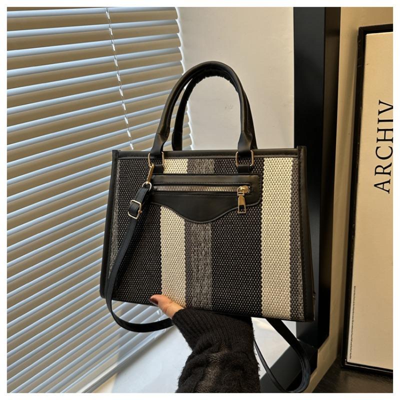 Chic Striped Canvas Tote Bag for Work, Weekend, Every, Premium PU Leather Trim,detachable Crossbody Strap,Elevate Your Everyday чёрный
Chic Striped Canvas Tote Bag for Work, Weekend, Every, Premium PU Leather Trim,detachable Crossbody Strap,Elevate Your Everyday чёрный