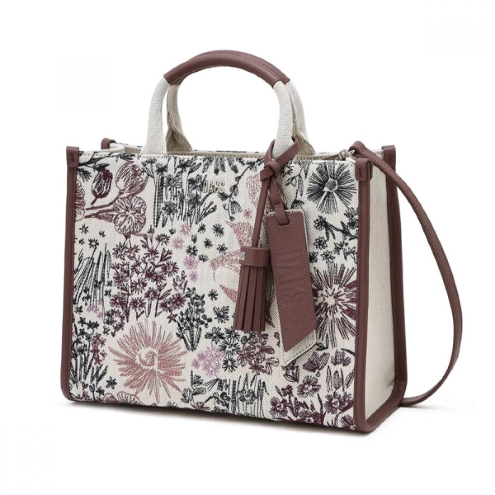 DakS Burgundy Flower Embroidery Jacquard Tote Bag S Single option
DakS Burgundy Flower Embroidery Jacquard Tote Bag S Single option