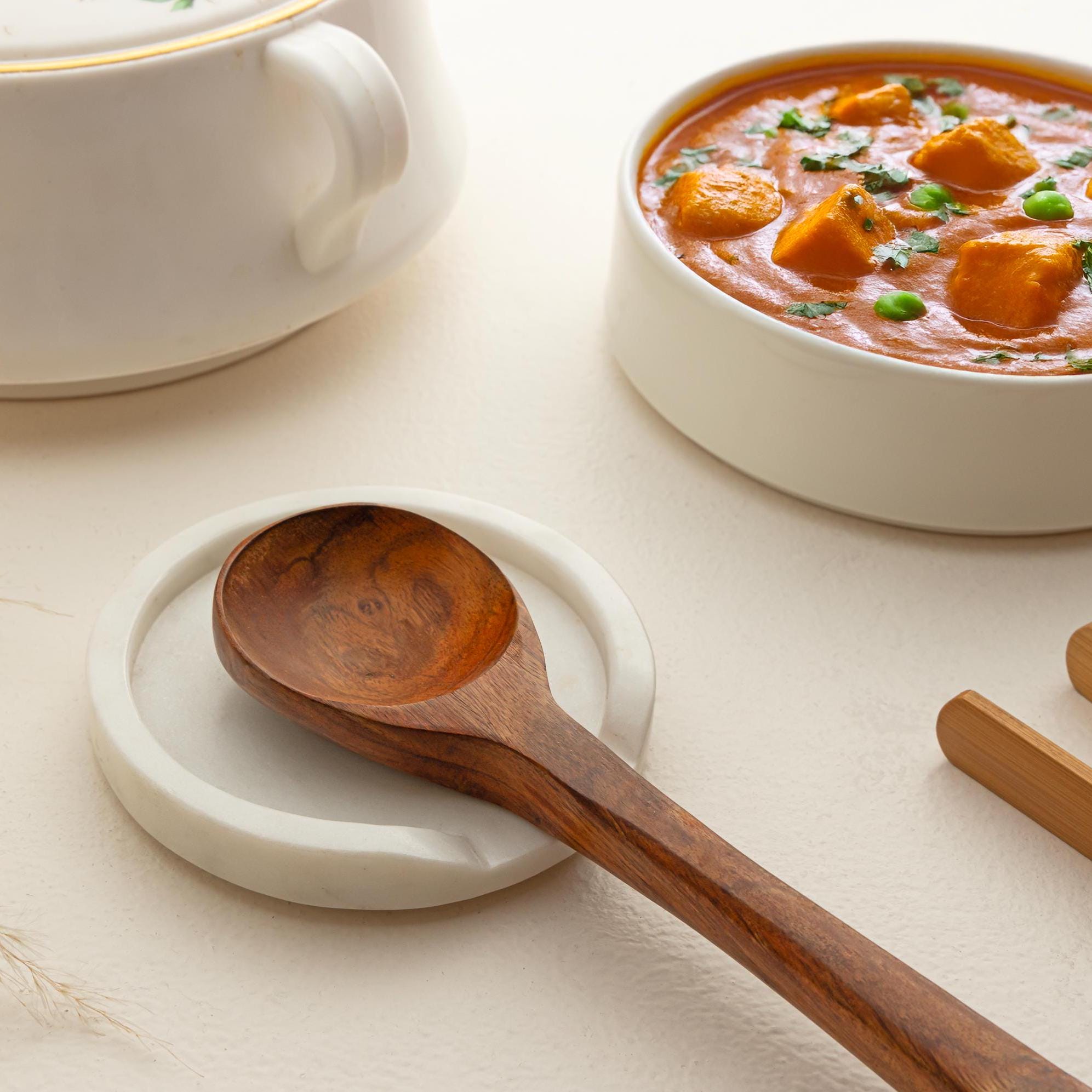 Мраморная подставка для ложки ручной работы: Держатель кухонной утвари белый
Мраморная подставка для ложки ручной работы: Держатель кухонной утвари белый