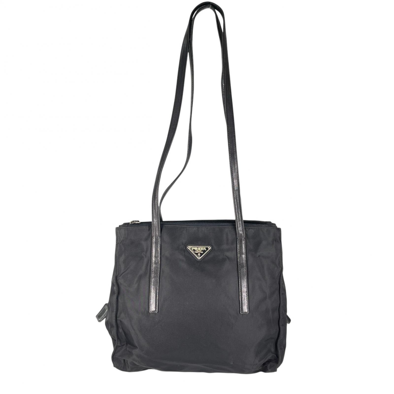 PRADA Triangular logo Tote Bag black Women used
PRADA Triangular logo Tote Bag black Women used