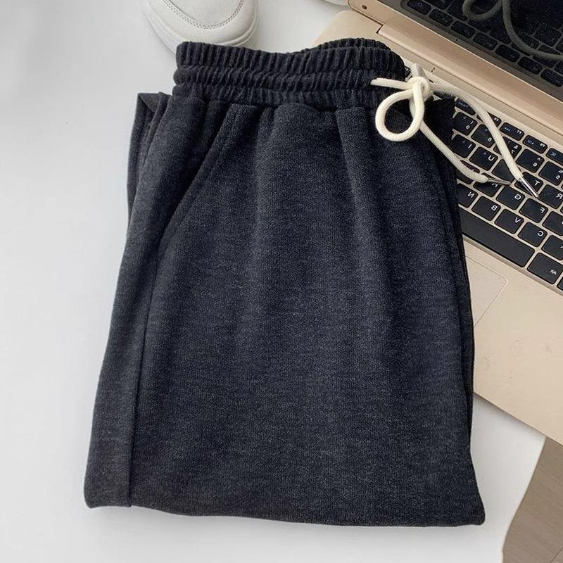 Маленькие брюки с высокой талией и флисовой подкладкой с широкими штанинами - Весна/Осень XS Длина в пол Драпирующиеся Стиль 2025 2XL (131-150 lbs)
Маленькие брюки с высокой талией и флисовой подкладкой с широкими штанинами - Весна/Осень XS Длина в пол Драпирующиеся Стиль 2025 2XL (131-150 lbs)