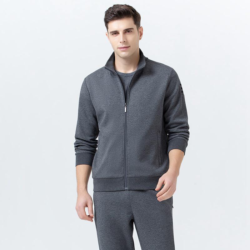 Мужской спортивный костюм большого размера свободного кроя: Свитшот с лацканами и длинными рукавами и брюки для бега осенью/весной 2XL
Мужской спортивный костюм большого размера свободного кроя: Свитшот с лацканами и длинными рукавами и брюки для бега осенью/весной 2XL