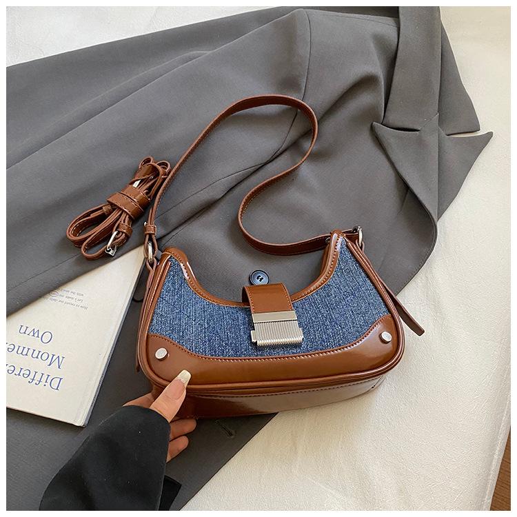 Холщовая сумка через плечо с комбинированным дизайном, сумка-полумесяц, большая вместимость, высокое качество, модная персонализированная сумка-локомотив, повседневная универсальная сумка-мессенджер
Холщовая сумка через плечо с комбинированным дизайном, сумка-полумесяц, большая вместимость, высокое качество, модная персонализированная сумка-локомотив, повседневная универсальная сумка-мессенджер