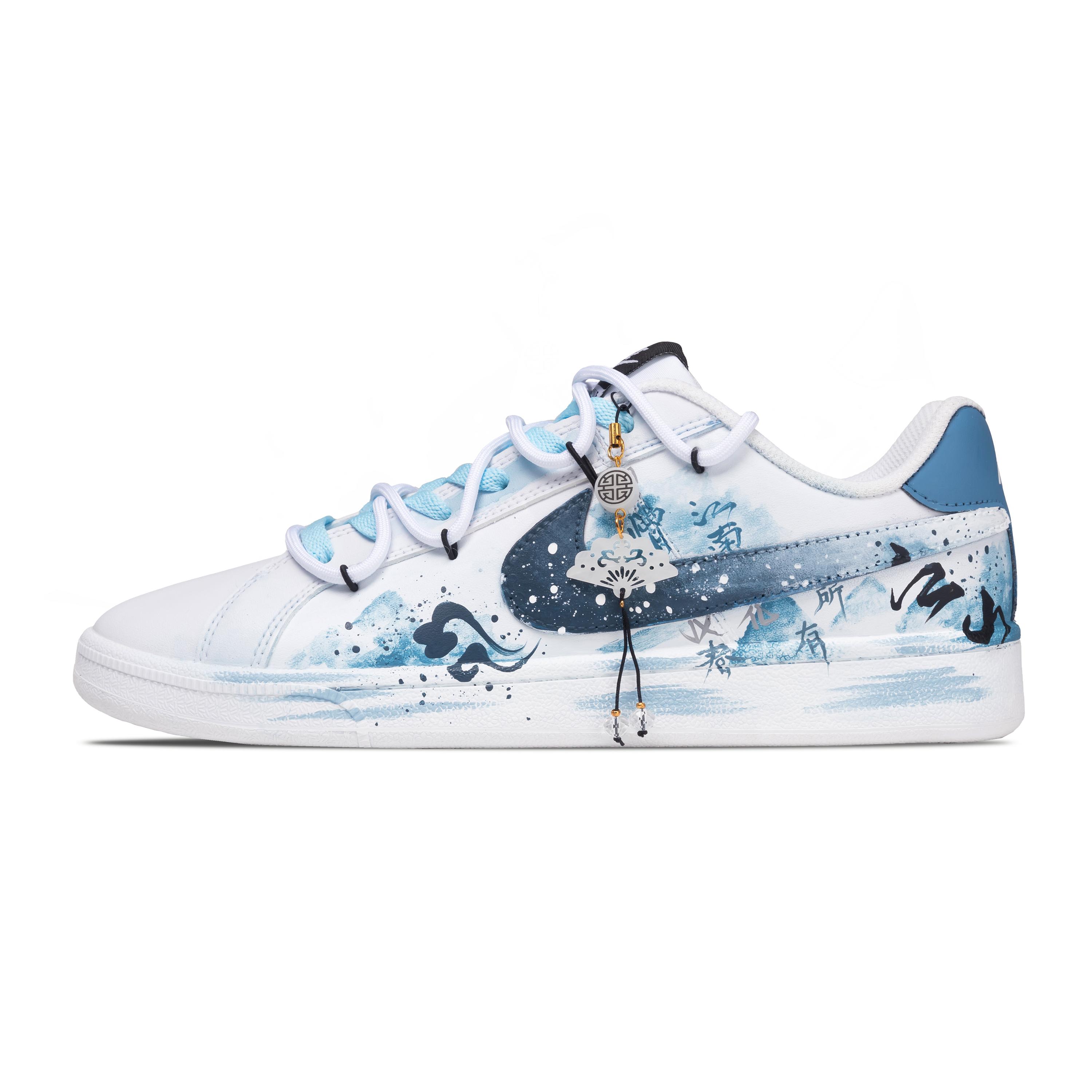 Nike Court Royale Ink River Mountain Low top Skateboard Shoes Unisex Blue 749747-107(Team846-) 40
Nike Court Royale Ink River Mountain Low top Skateboard Shoes Unisex Blue 749747-107(Team846-) 40