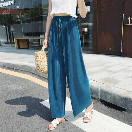 Women s Summer Ice Silk Wide-Leg Pleated Pants - Elastic Waist, Loose Fit, Cropped Casual Style One Size (Recommended 40-70 kg) темно-зеленого
Women s Summer Ice Silk Wide-Leg Pleated Pants - Elastic Waist, Loose Fit, Cropped Casual Style One Size (Recommended 40-70 kg) темно-зеленого