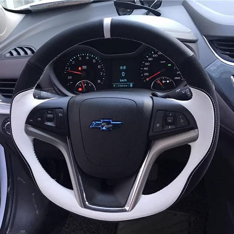 For Chevrolet Malibu Volt Camaro 2011-2015 Aveo 2016-2018 Hand Stitched Genuine Leather suede non-slip car Steering Wheel Cover
For Chevrolet Malibu Volt Camaro 2011-2015 Aveo 2016-2018 Hand Stitched Genuine Leather suede non-slip car Steering Wheel Cover