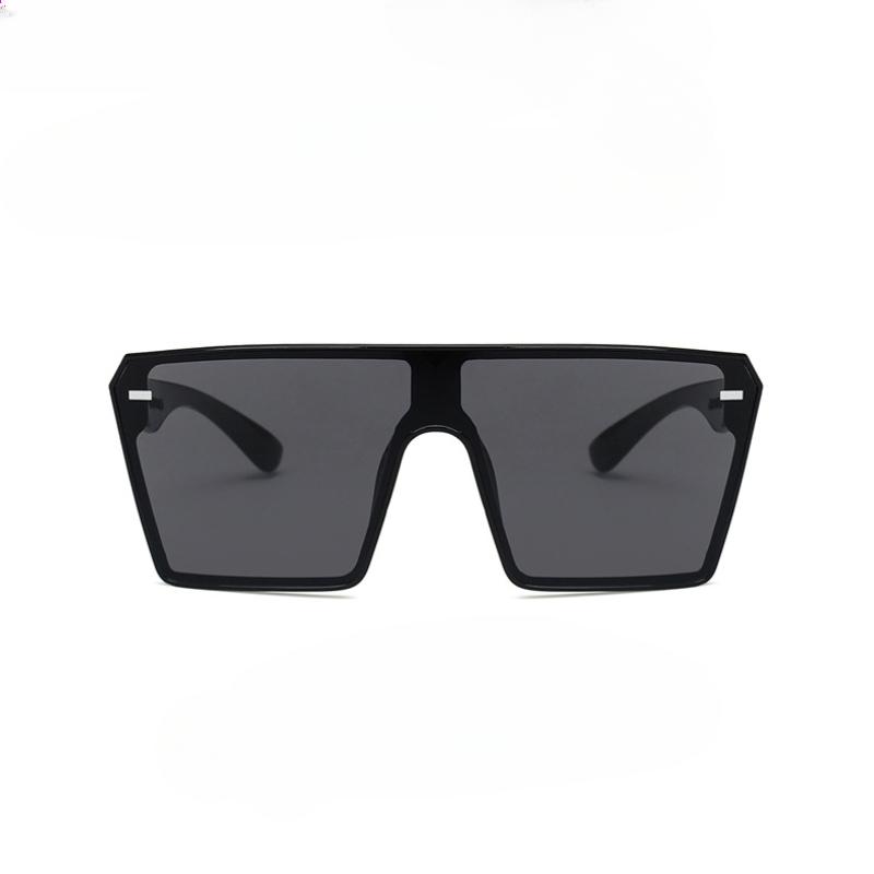 Large Shaped Frame Square Shaped One-piece Sunglasses UV Protection Trend For Men and Women Sunglasses Stylish Gradual Color Color Vision Wear gafas
Large Shaped Frame Square Shaped One-piece Sunglasses UV Protection Trend For Men and Women Sunglasses Stylish Gradual Color Color Vision Wear gafas