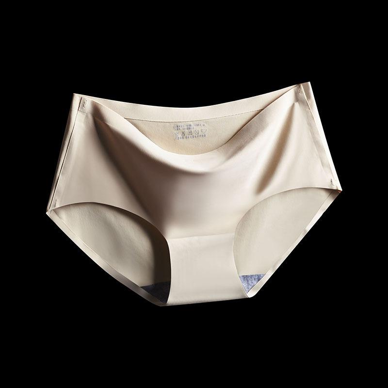Large Size Women Summer New Style Ice Silk Without Trace A Piece of Waist Triangle Briefs XXXL тілесний
Large Size Women Summer New Style Ice Silk Without Trace A Piece of Waist Triangle Briefs XXXL тілесний