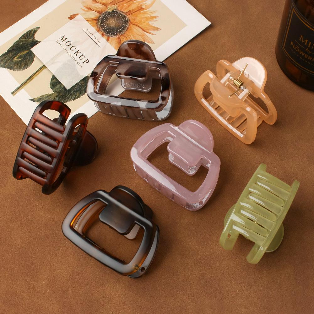 2025 Elegant Women s Half Updo Hair Clip: Small Claw for High Volume, Back of Head Style
2025 Elegant Women s Half Updo Hair Clip: Small Claw for High Volume, Back of Head Style