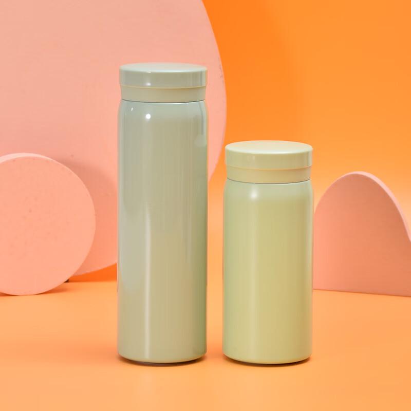 Ming Spoon 304 Stainless Steel Mini Portable Thermos Set
Ming Spoon 304 Stainless Steel Mini Portable Thermos Set