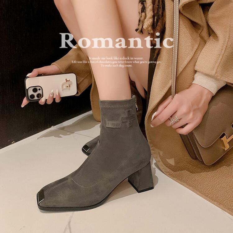 Thick Heel Square Head Elastic Boots Skinny Boots Large Size Boots 34-42 New Korean Edition Short Boots Women s 2025 Autumn Shoes 39 сірий колір
Thick Heel Square Head Elastic Boots Skinny Boots Large Size Boots 34-42 New Korean Edition Short Boots Women s 2025 Autumn Shoes 39 сірий колір